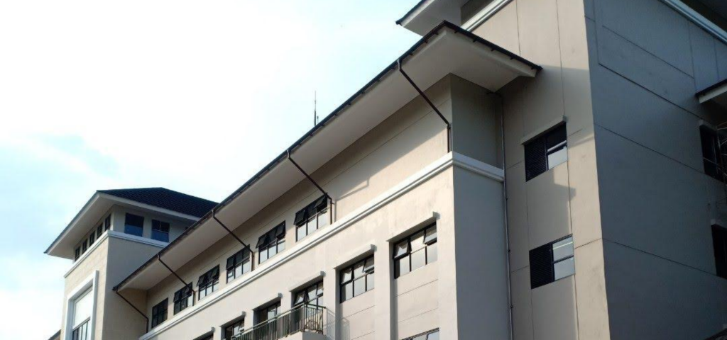 luar-biasa-bayangkan-slider-roynal-rainline